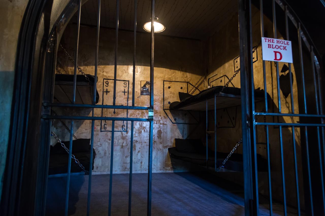 Alcatraz Jail-Hostel Tbilisi Eksteriør bilde